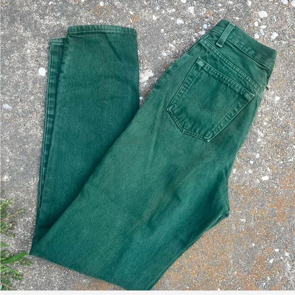 Vintage Green Levi’s - Picture 3 of 7